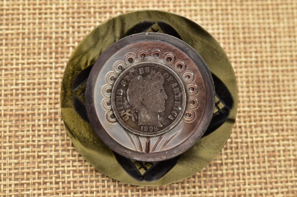 Vintage 1898 Barber Dime Coin Artisan Mixed Metal Round Brooch Signed Rare BinBG
